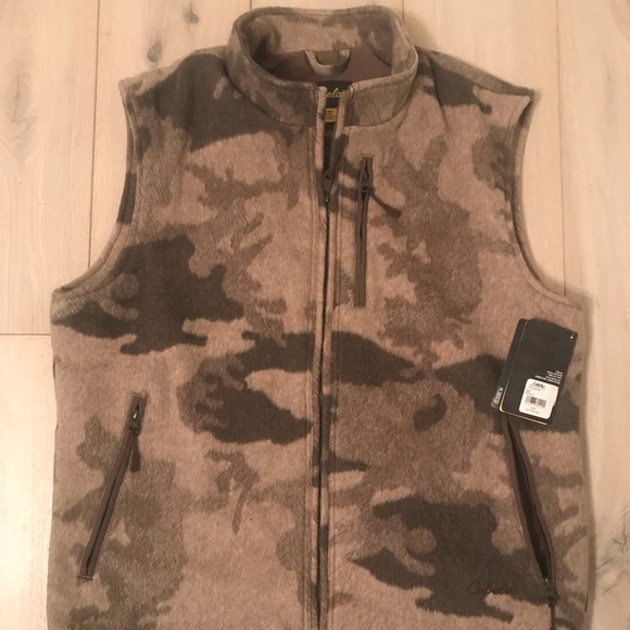 Cabelas Wooltimate Windshear Camo Vest 